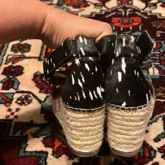 Franco Sarto Platform Animal Print Sandals - Picture 7 of 11